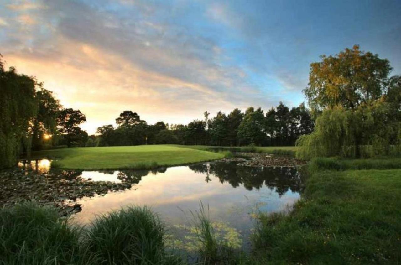 Meon Valley Hotel, Golf & Country Club Shedfield Exterior photo